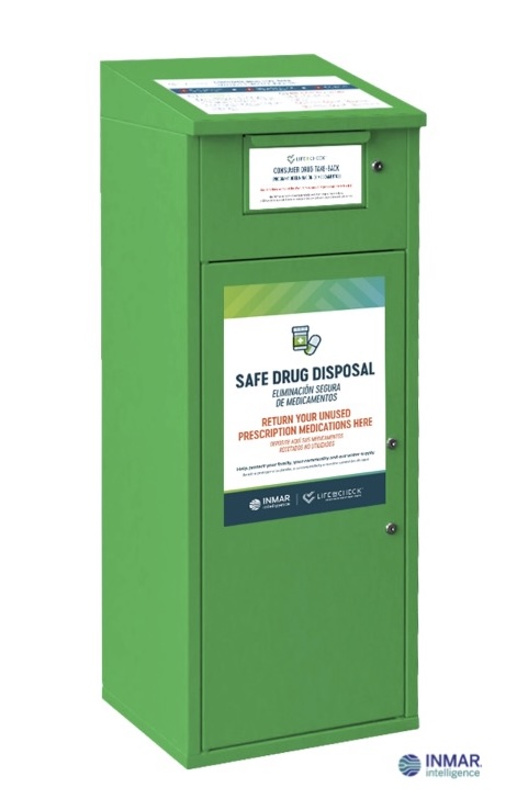 사용하지 않은 약품을 안전하게 버리는 데 사용되는 녹색 셀프 서비스 상자. (제공 사진)