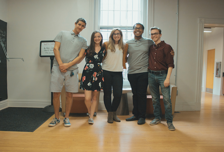 학생들의 단체 사진