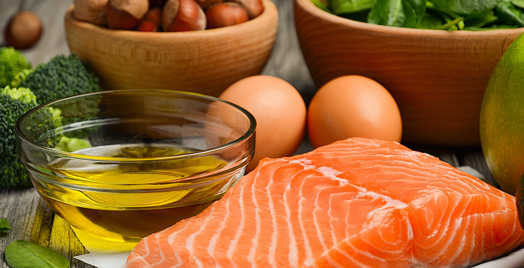 Pauley 연구자들은 건강한 지방이 풍부한 식단이 신체 구성과 심장 기능을 향상시킨다는 사실을 확인했습니다.